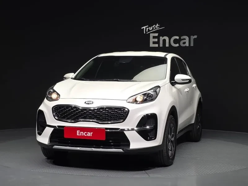 Kia Sportage The Bold Diesel 1.6 2Wd Trendy, снимка 3 - Автомобили и джипове - 54955882