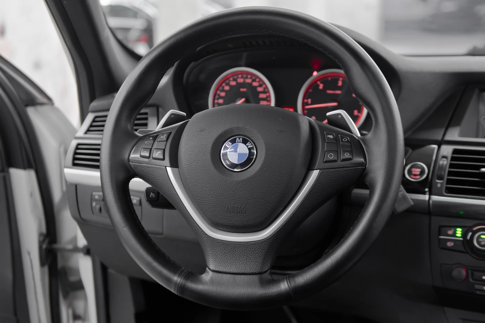 BMW X6 FACELIFT - изображение 10