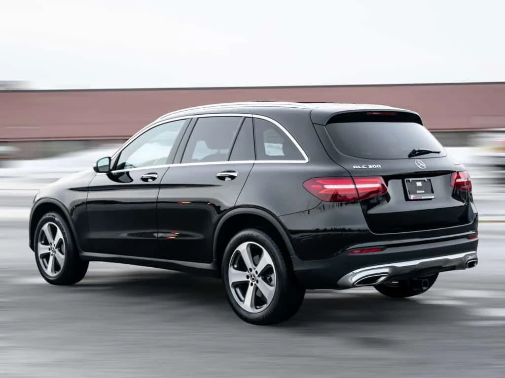 Mercedes-Benz GLC 300 NAV| PANOROOF| B.SPOT| HEATED SEATS| CRUISE - изображение 4