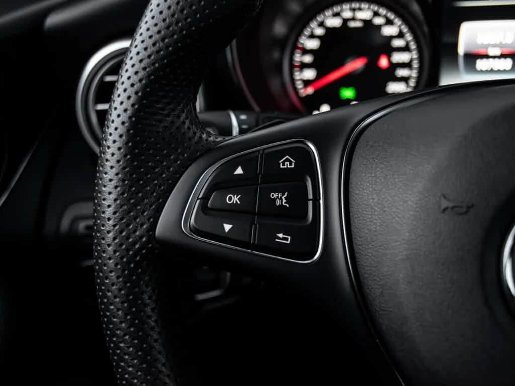 Mercedes-Benz GLC 300 NAV| PANOROOF| B.SPOT| HEATED SEATS| CRUISE | Mobile.bg � ����������� 15