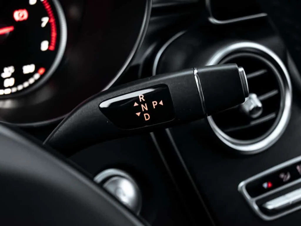 Mercedes-Benz GLC 300 NAV| PANOROOF| B.SPOT| HEATED SEATS| CRUISE | Mobile.bg � ����������� 17