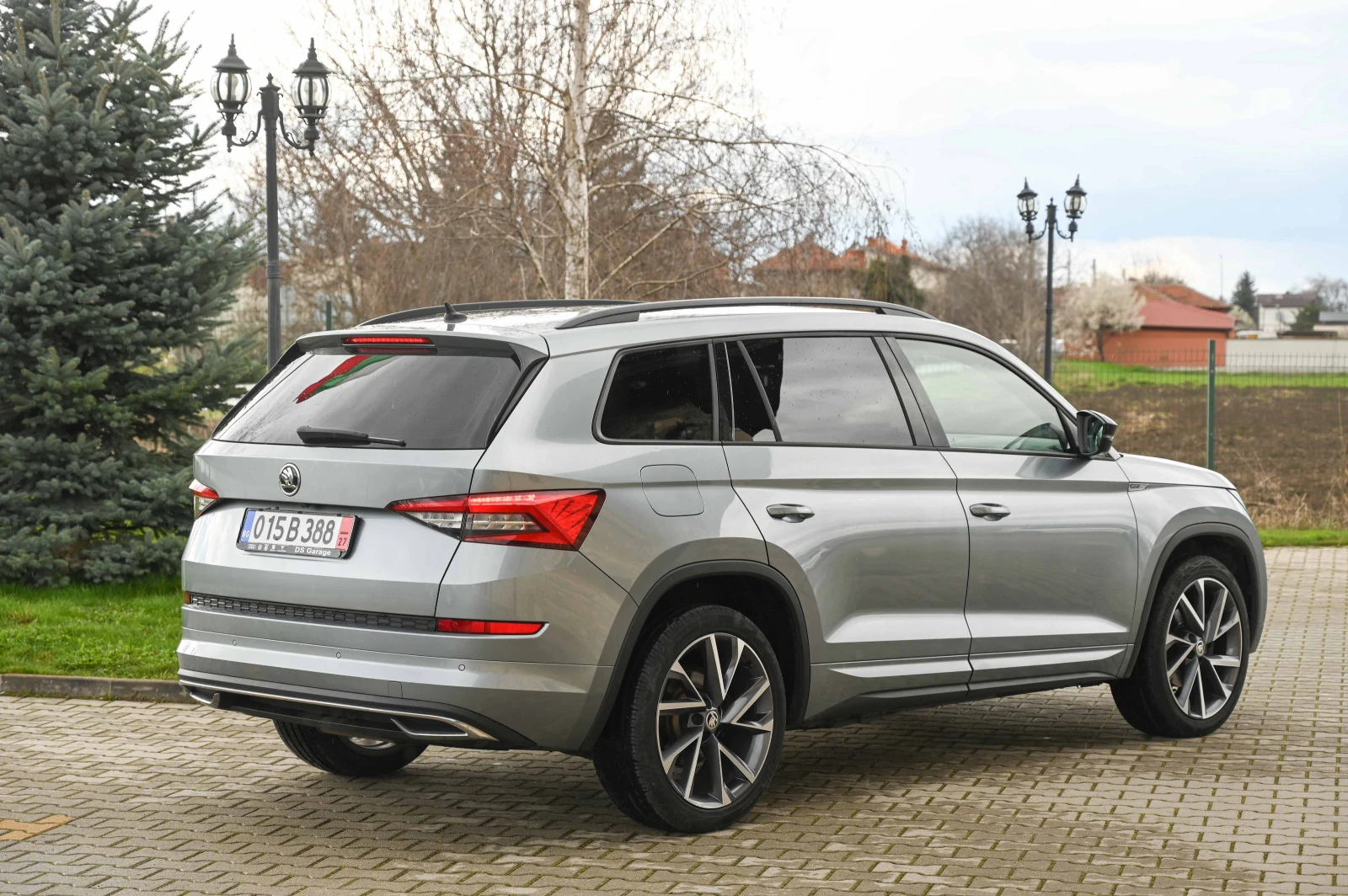 Skoda Kodiaq 2.0TDI* Sportline* Germany, снимка 6 - Автомобили и джипове - 54108596
