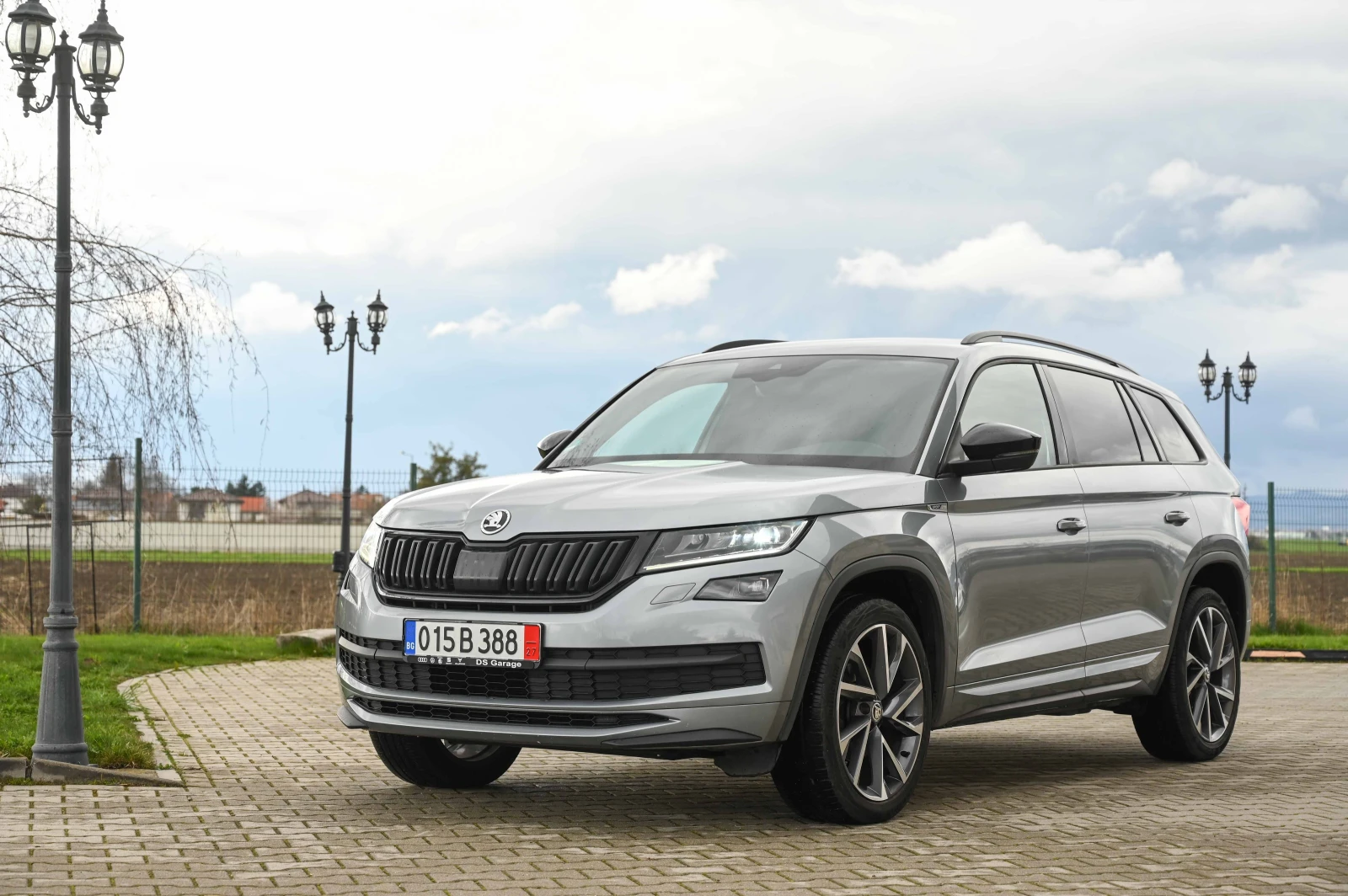 Skoda Kodiaq 2.0TDI* Sportline* Germany, снимка 2 - Автомобили и джипове - 54108596