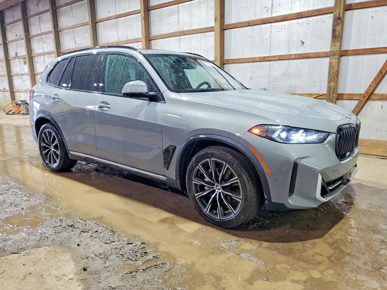 BMW X5 2025 BMW X5 XDRIVE40I, снимка 3 - Автомобили и джипове - 54498692