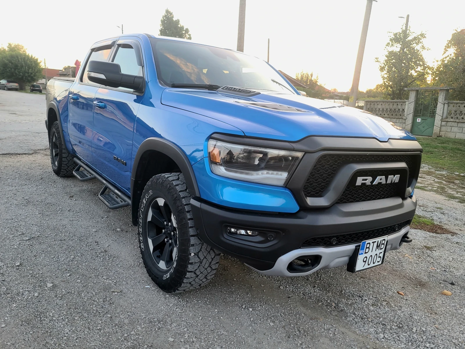 Dodge RAM 1500 Rebel, снимка 7 - Автомобили и джипове - 56125232