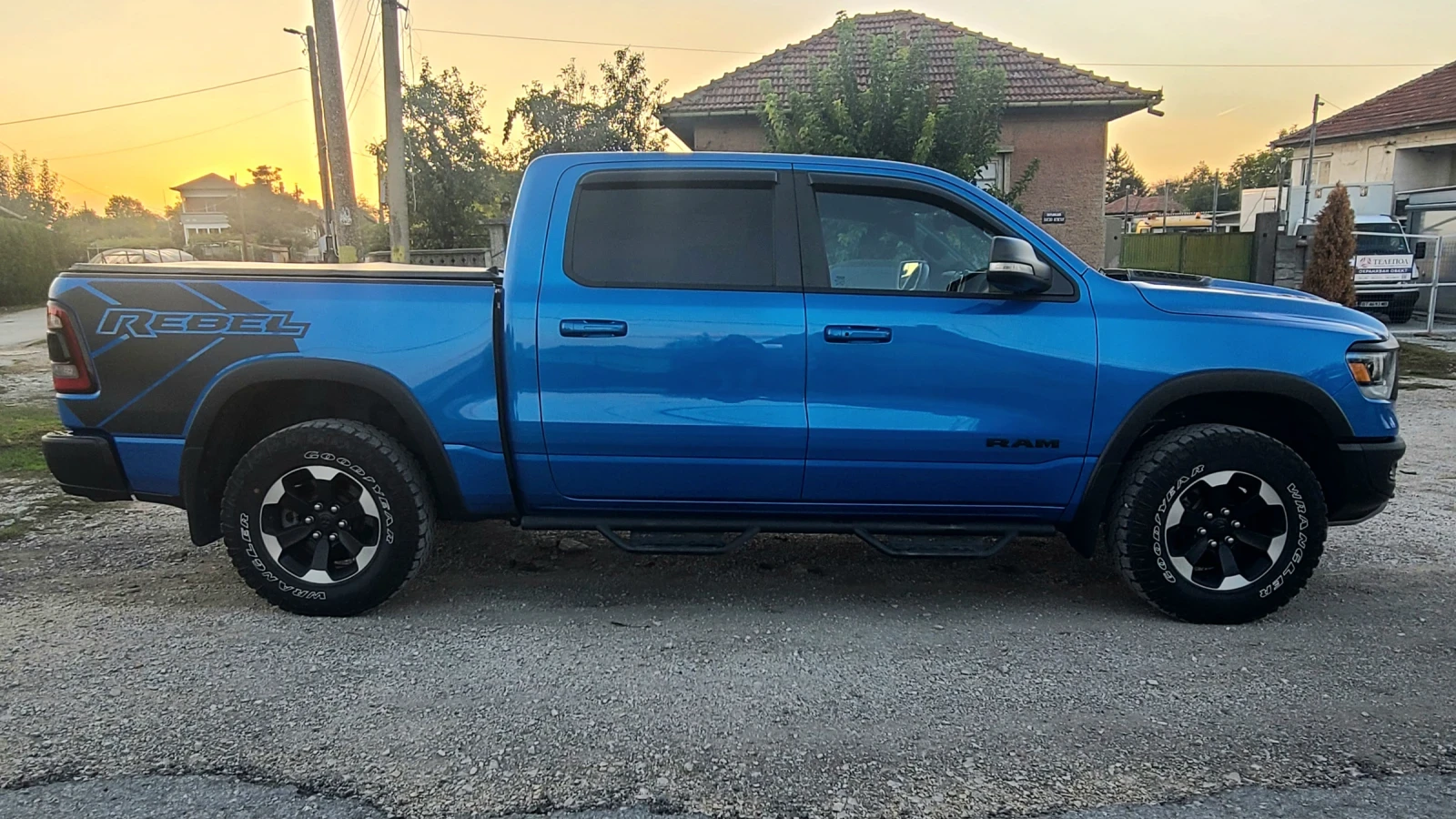 Dodge RAM 1500 Rebel, снимка 6 - Автомобили и джипове - 56125232
