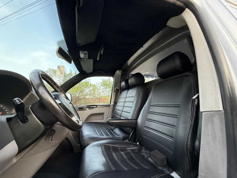 VW T5 2.5 TDI MAXI, снимка 12 - Бусове и автобуси - 52452060