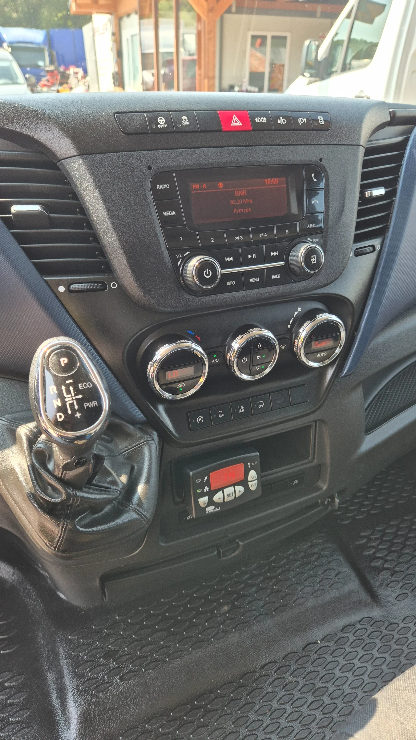 Iveco Daily 35s16* ��������* LED* HI-MATIC* ���������*  | Mobile.bg � ����������� 12
