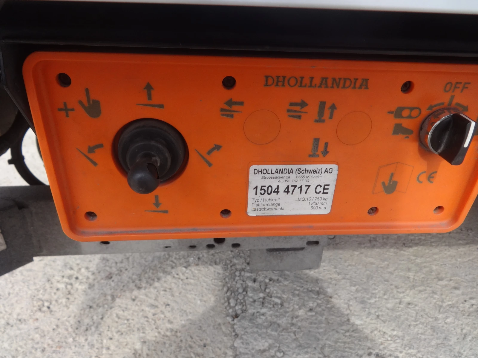Iveco 35s17 3.0HPI  КАТ. * Б* КЛИМАТРОНИК* , снимка 12 - Бусове и автобуси - 56199076
