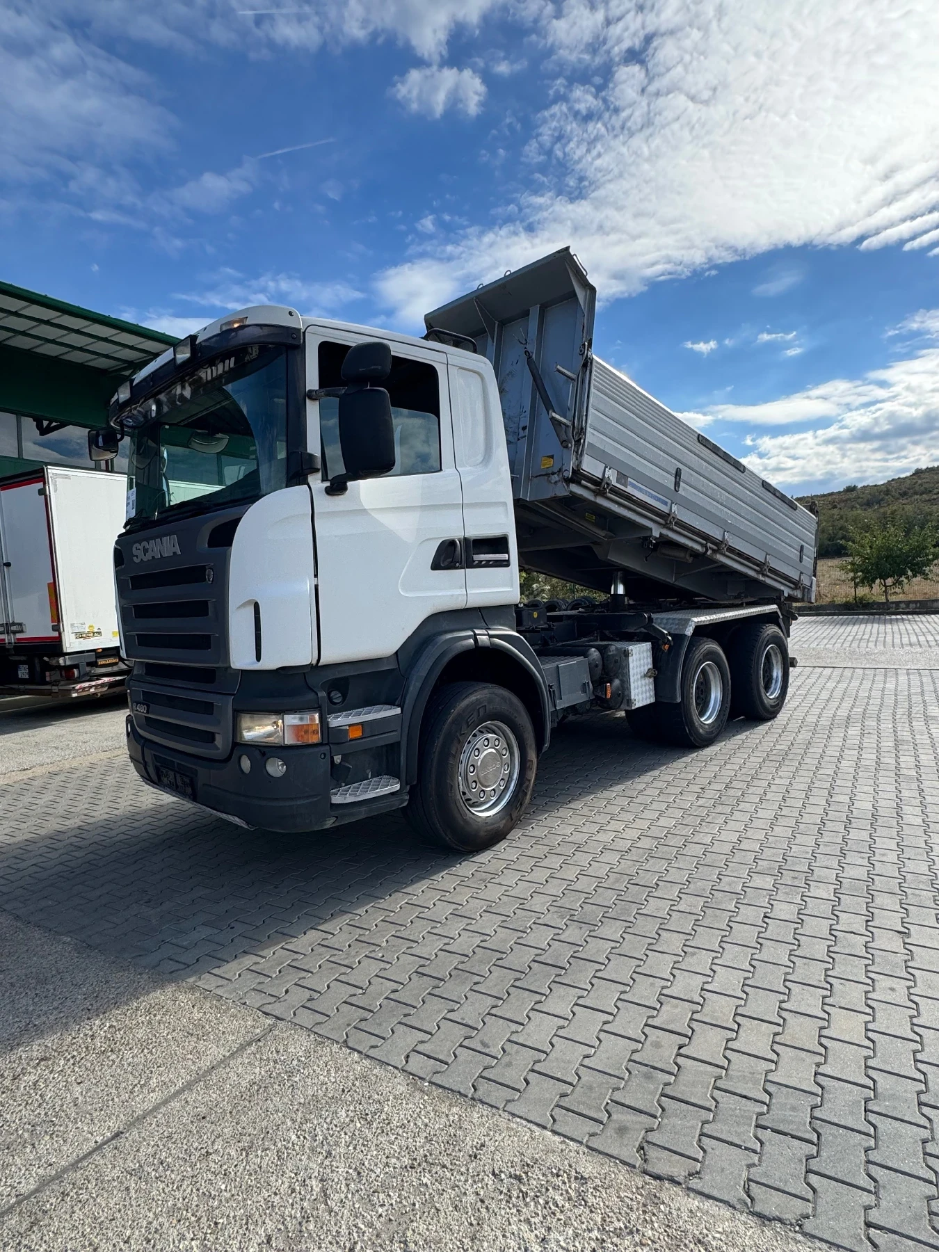 Scania R 480 Тристранен самосвал