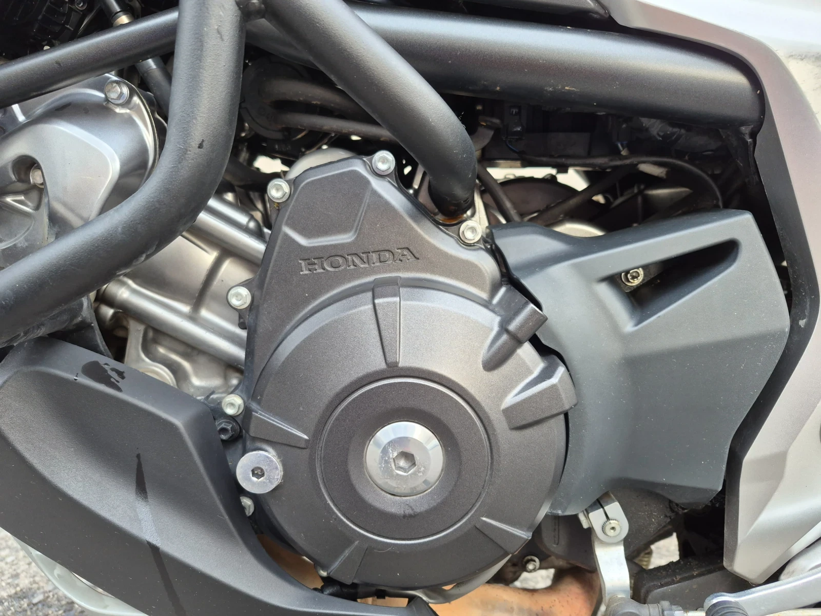 Honda Nc 750X, снимка 4 - Мотоциклети и мототехника - 54490774