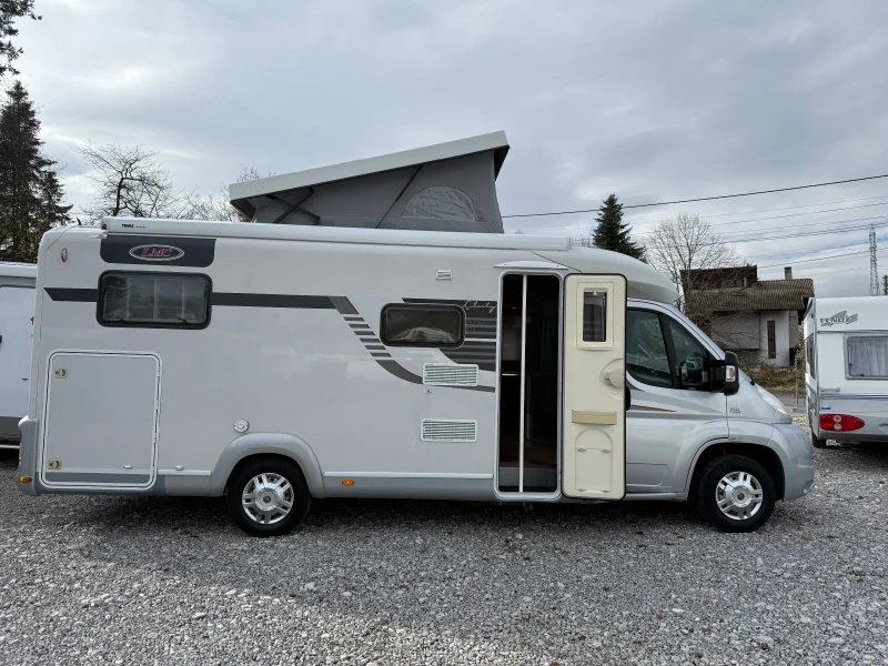 Кемпер LMC Liberty Cruiser2-674, снимка 7 - Каравани и кемпери - 52344953