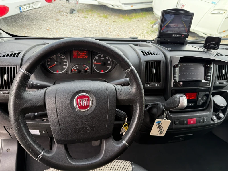 Кемпер LMC Liberty Cruiser2-674, снимка 9 - Каравани и кемпери - 52344953