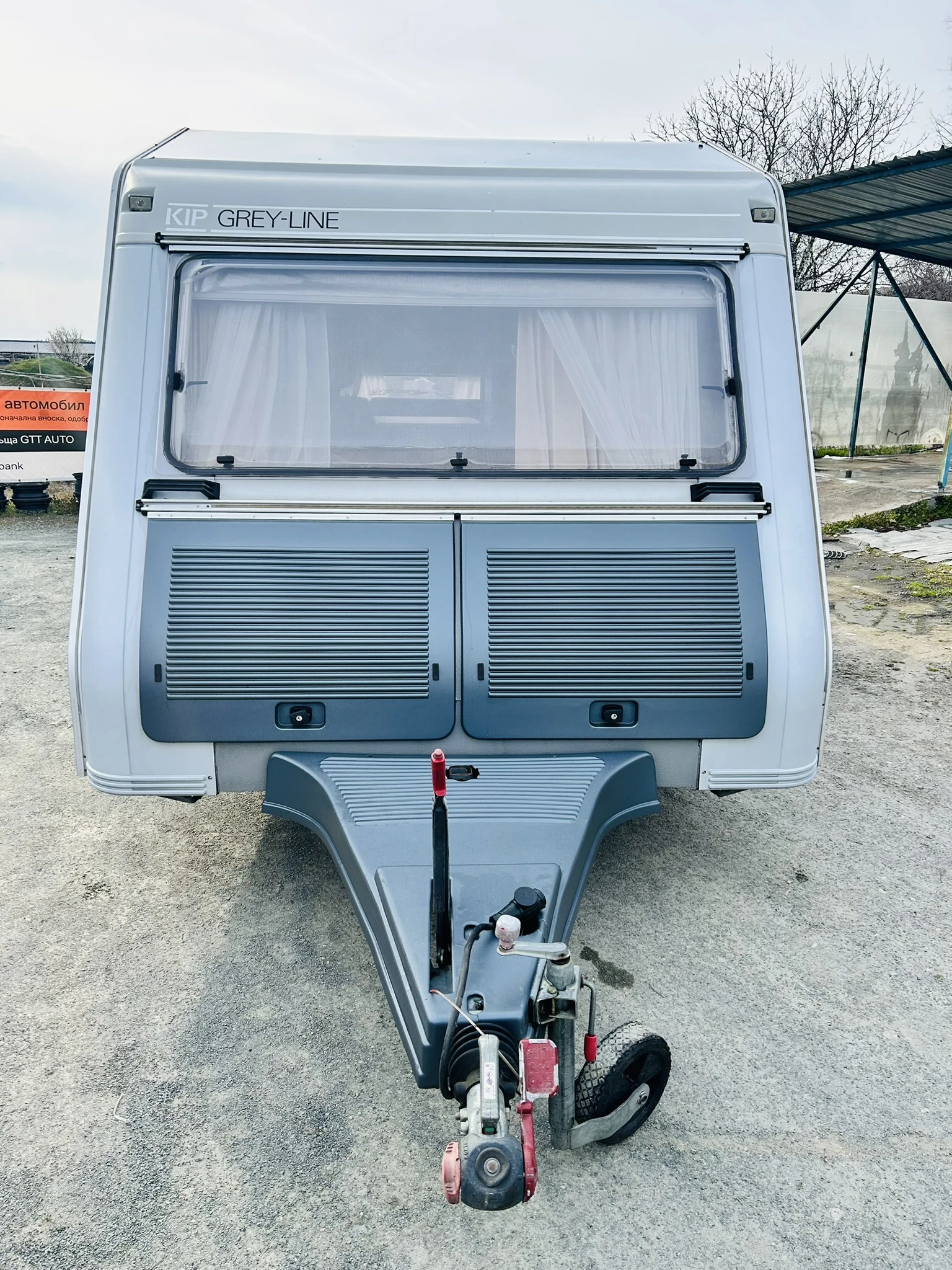 Каравана KIP GreyLine 47 Solar Powered, снимка 8 - Каравани и кемпери - 50649075