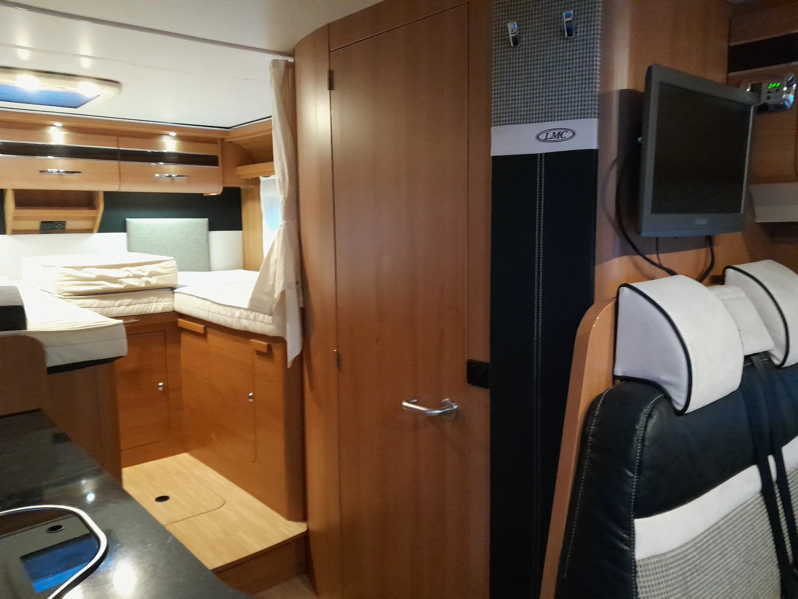 Кемпер LMC Liberty Cruiser2-674 - изображение 10