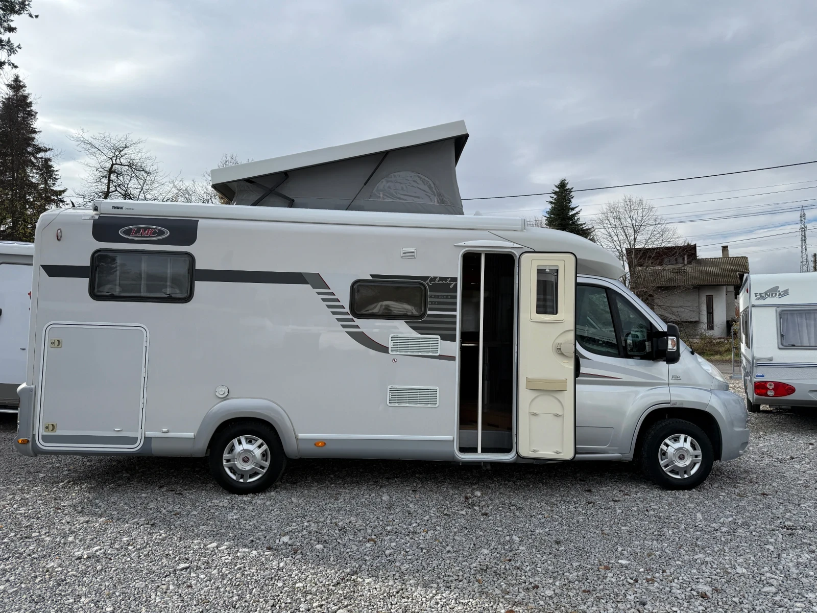  LMC Liberty Cruiser2-674 | Mobile.bg   7