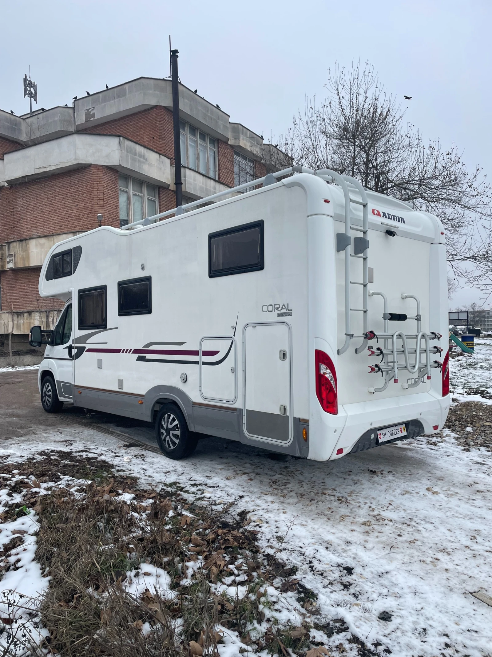 Кемпер Adria CORAL A760SL - изображение 5