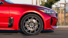 Kia Stinger, снимка 9