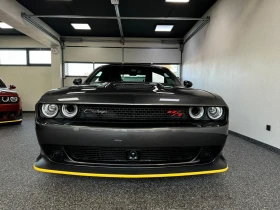 Dodge Challenger 6.4L R/T, снимка 2