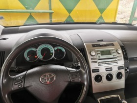 Toyota Corolla verso, снимка 7 - Автомобили и джипове - 45424552