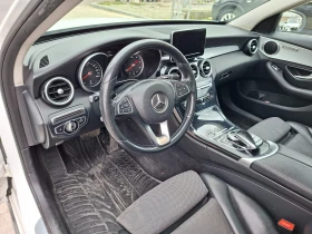 Mercedes-Benz C 220 4MATIC, снимка 10