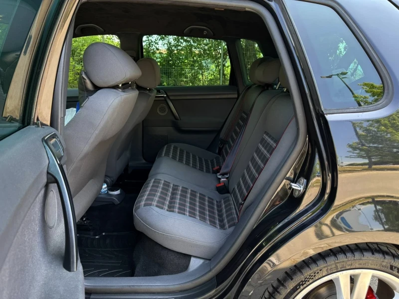 VW Polo GTI 1.8T, снимка 11 - Автомобили и джипове - 52619176