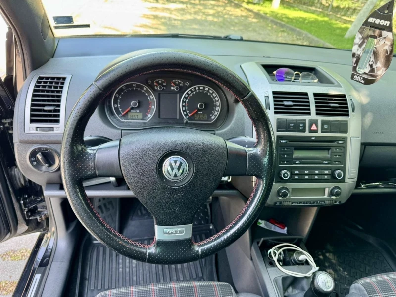 VW Polo GTI 1.8T, снимка 9 - Автомобили и джипове - 52619176