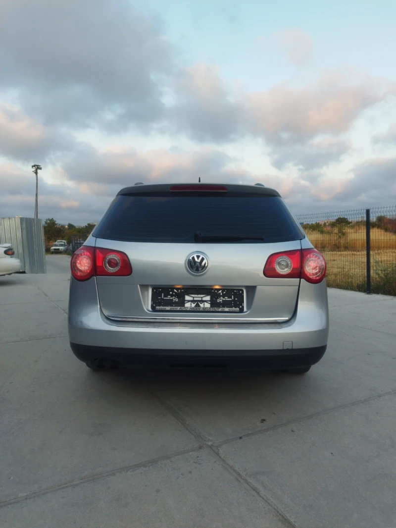 VW Passat B6  1.9 Tdi  105 hp, снимка 4 - Автомобили и джипове - 51709491