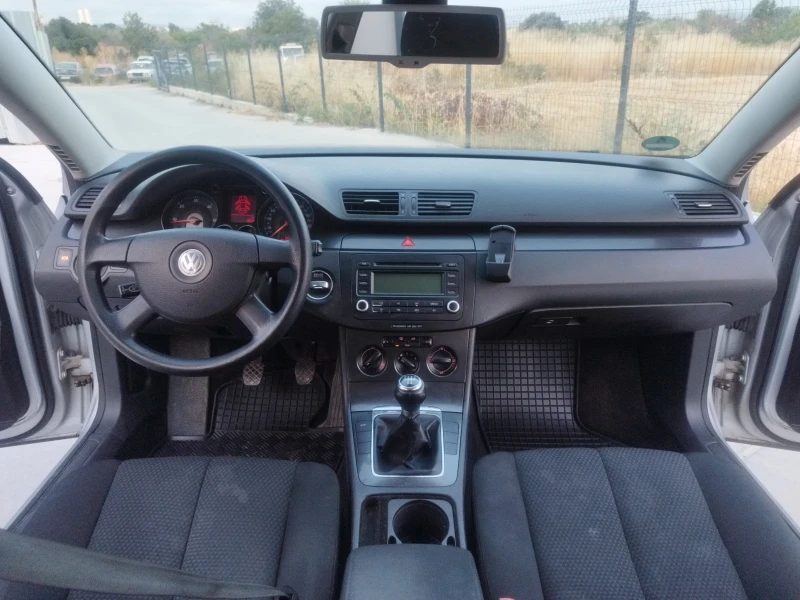 VW Passat B6  1.9 Tdi  105 hp, снимка 7 - Автомобили и джипове - 51709491