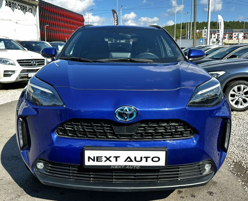 Toyota Yaris Cross 1.5HYBRID 92HP 15000KM LANE ASSIST DISTRONIC, снимка 2 - Автомобили и джипове - 51905721