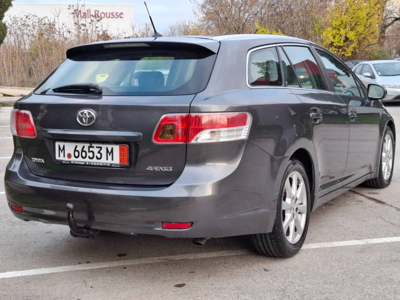 Toyota Avensis 2.0D4D 126hp * ANDROID * КЛИМАТРОНИК * ЛИЗИНГ  * , снимка 7 - Автомобили и джипове - 52596990