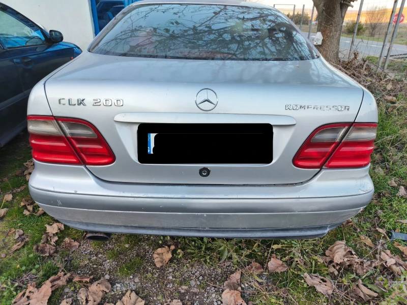 Mercedes-Benz CLK, снимка 2 - Автомобили и джипове - 52804319