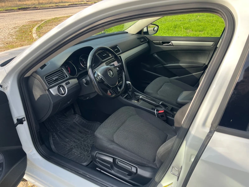 VW Passat, снимка 10 - Автомобили и джипове - 52825742