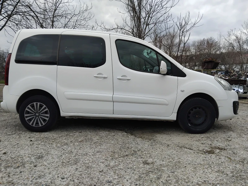 Peugeot Partner 1.6 hdi, снимка 5 - Автомобили и джипове - 53010738