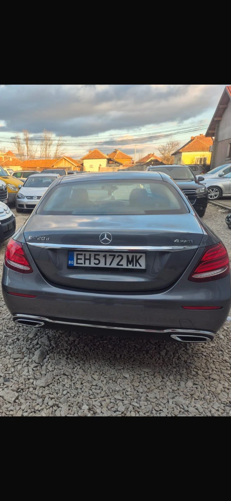Mercedes-Benz E 220, снимка 2 - Автомобили и джипове - 54109381