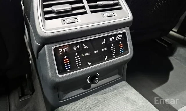 Audi A6 45TFSI | S LINE | ОБДУХВАНЕ | 360 | ПАНОРАМА, снимка 14 - Автомобили и джипове - 55494193