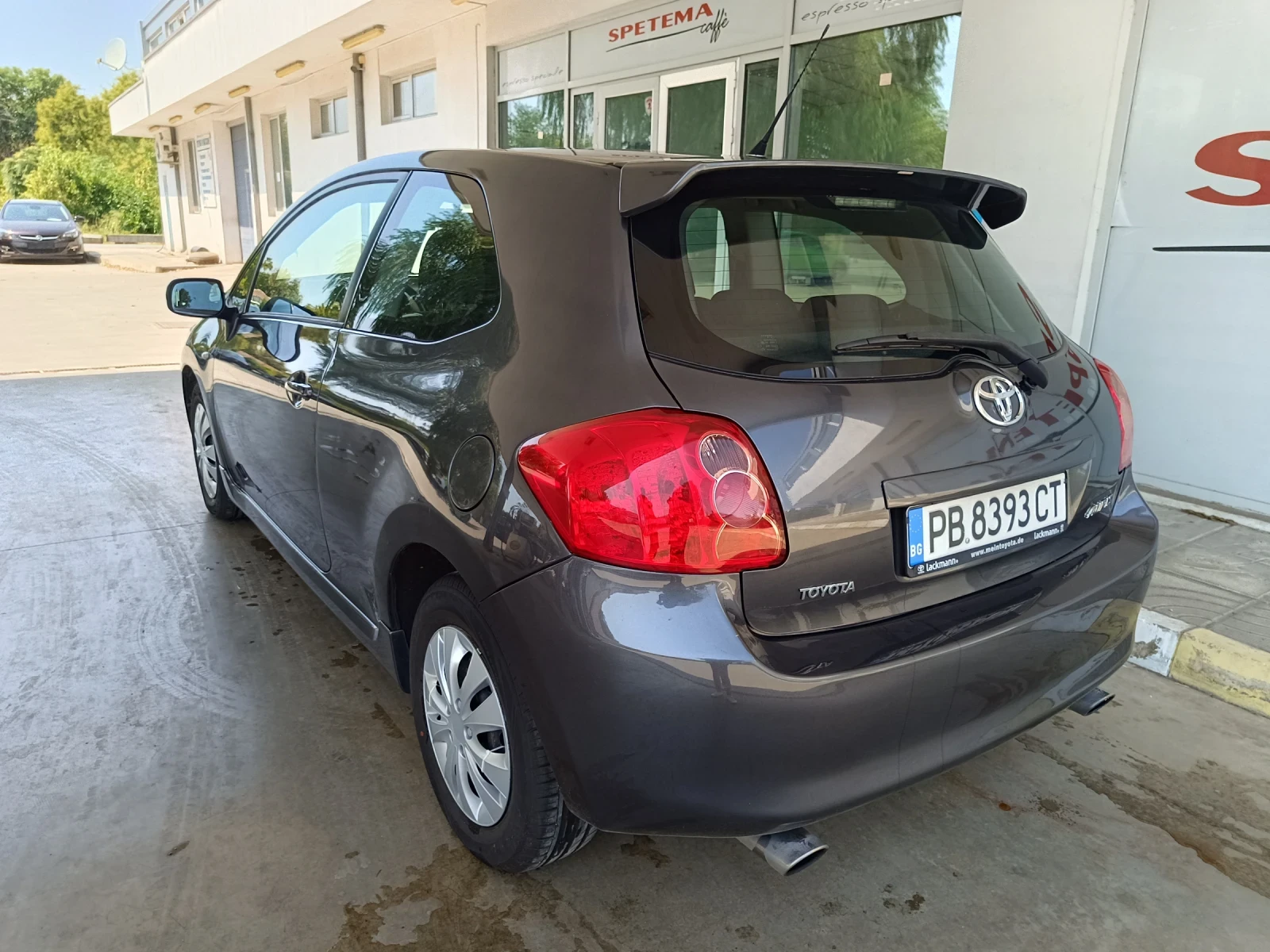 Toyota Auris 1.6 VVTi - изображение 5