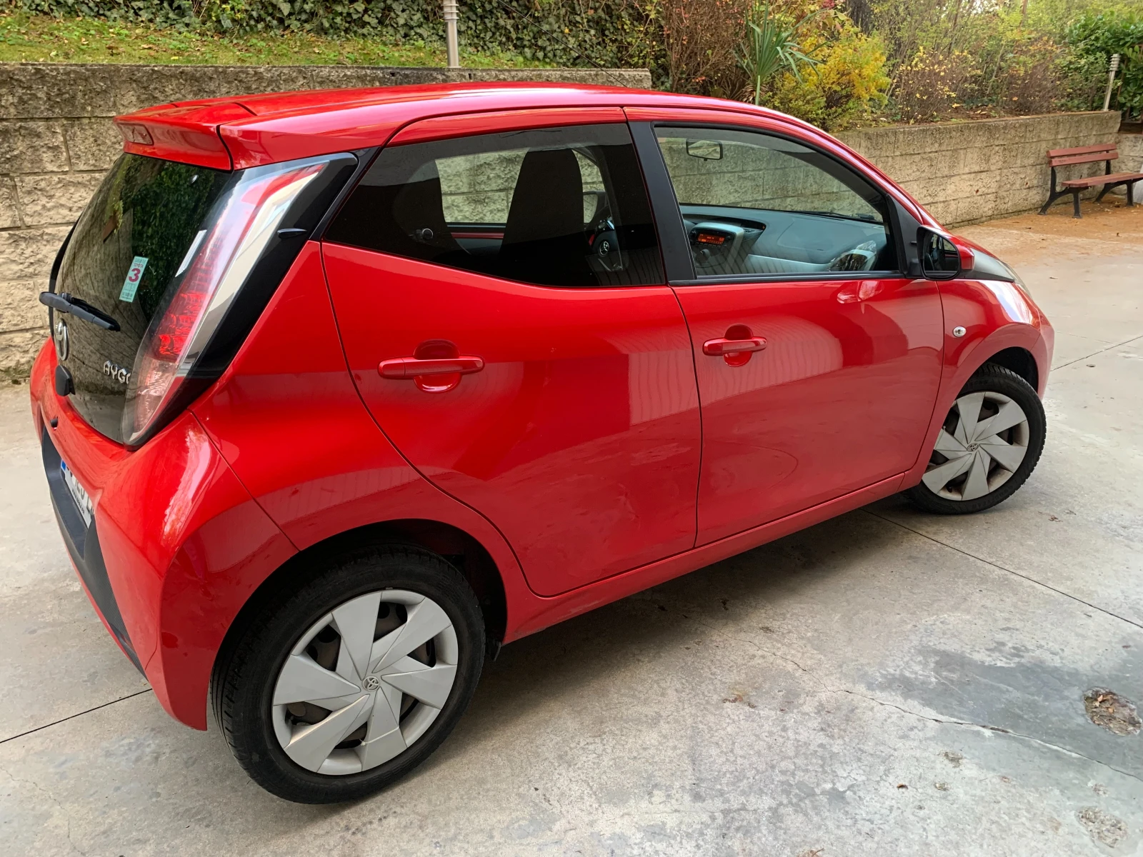 Toyota Aygo 1.0 бензин - изображение 4