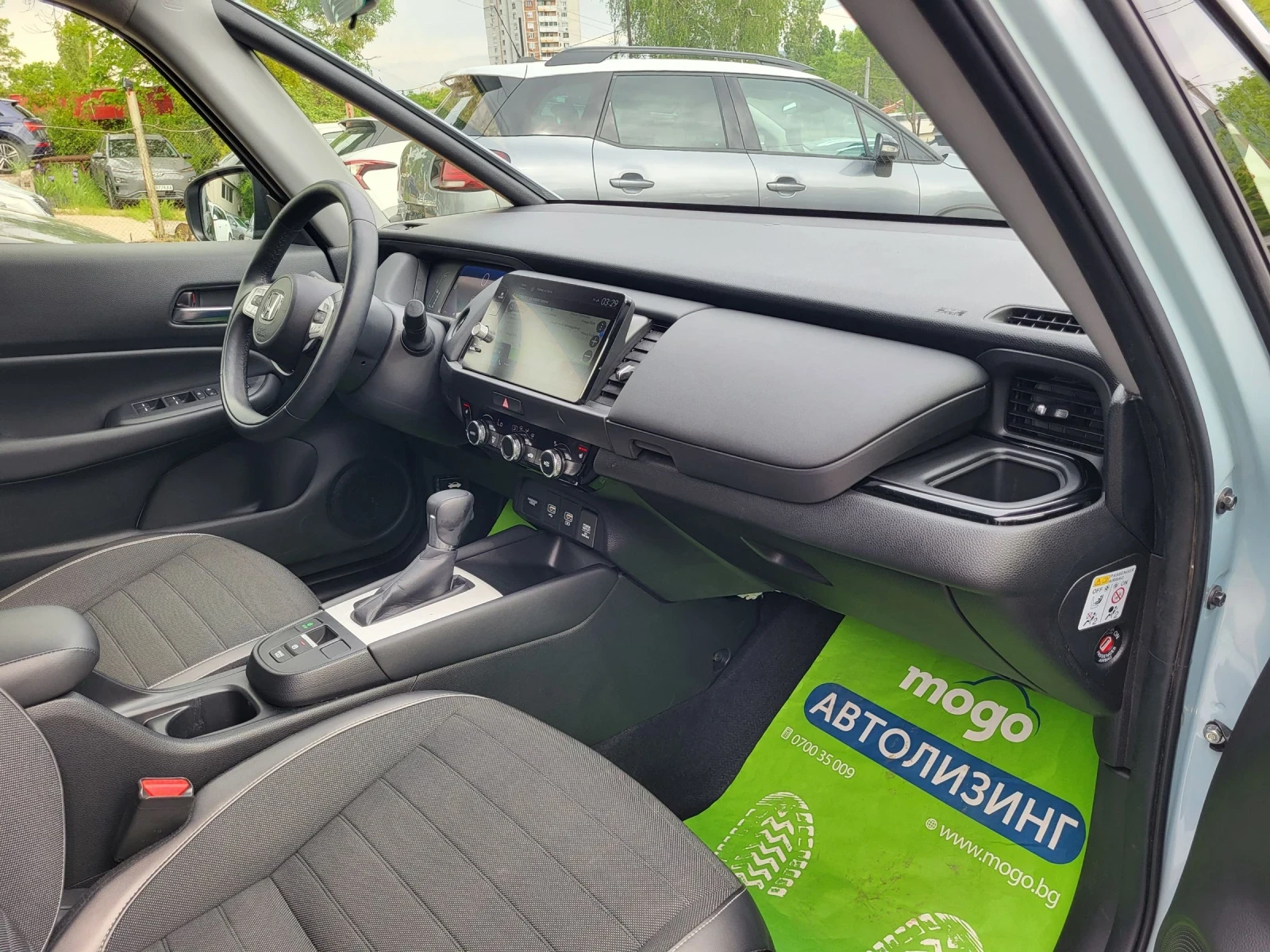 Honda Jazz CROSSTAR / HIBRID / FULL  - изображение 8