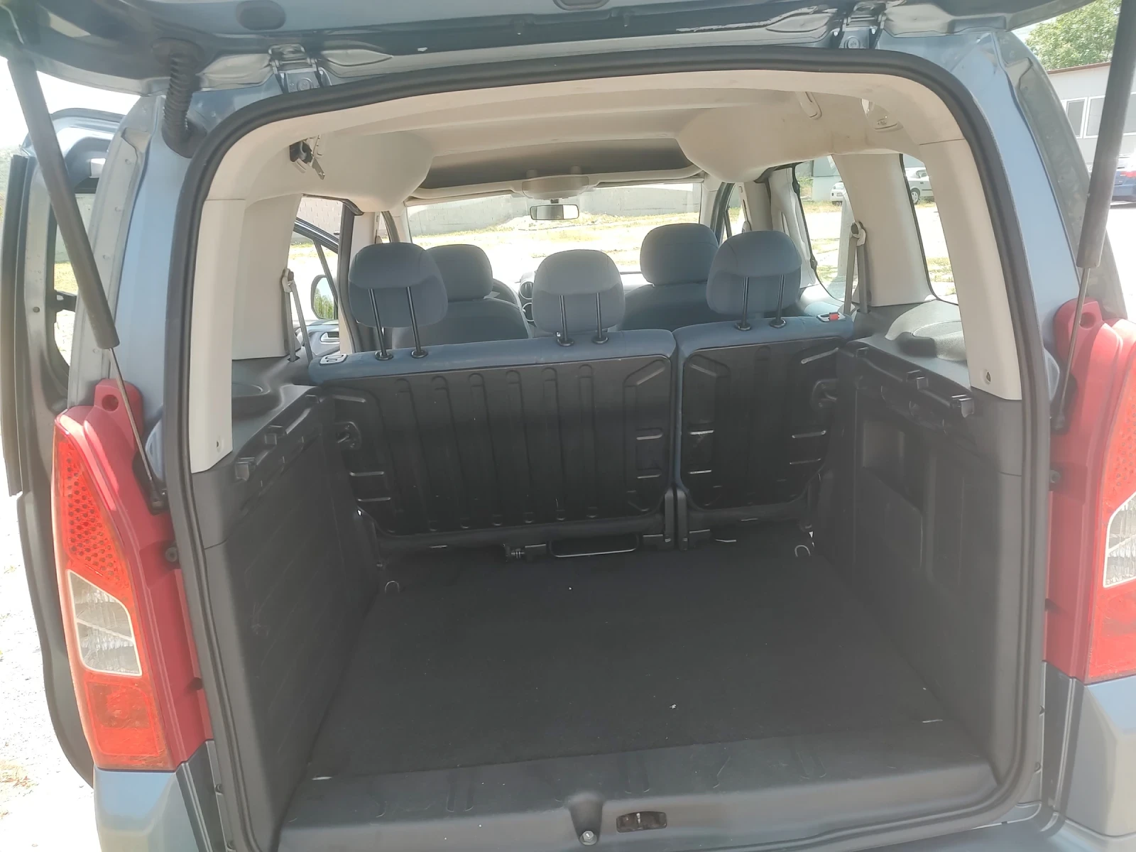 Citroen Berlingo 1.6 hdi 90кс.  - изображение 6