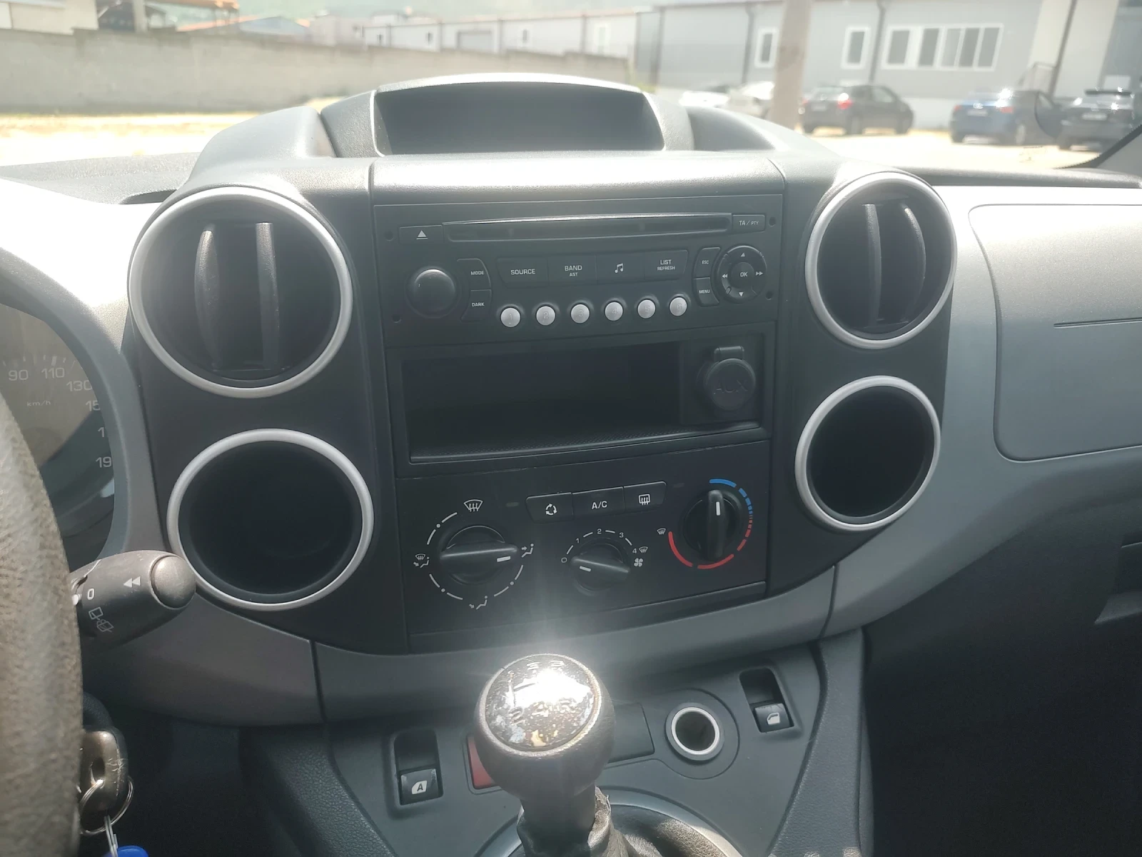 Citroen Berlingo 1.6 hdi 90кс.  - изображение 9