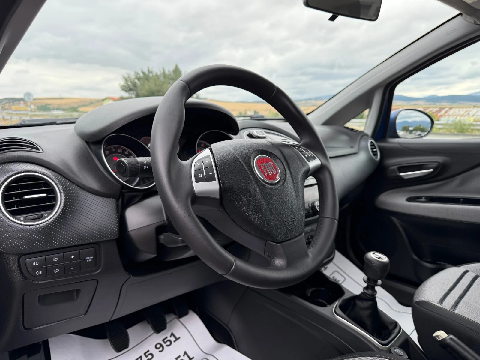 Fiat Punto 1.4i-EVO-TOP-132.000km-NEW-CITY-AUTO-START/STOP - изображение 7