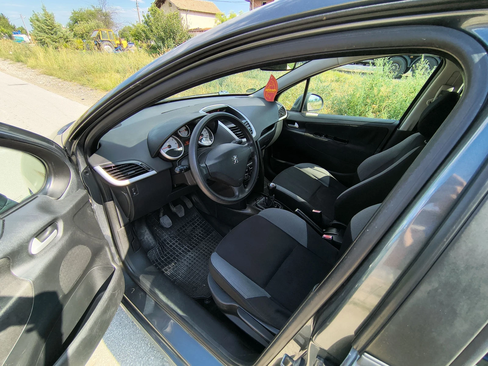 Peugeot 207  - изображение 6