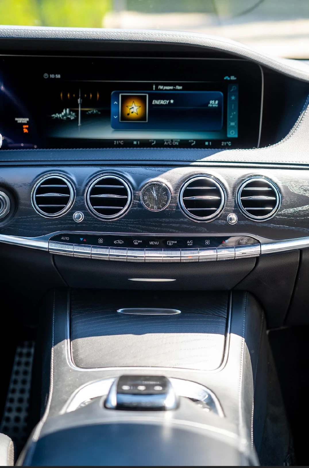 Mercedes-Benz S 560 560 - изображение 9