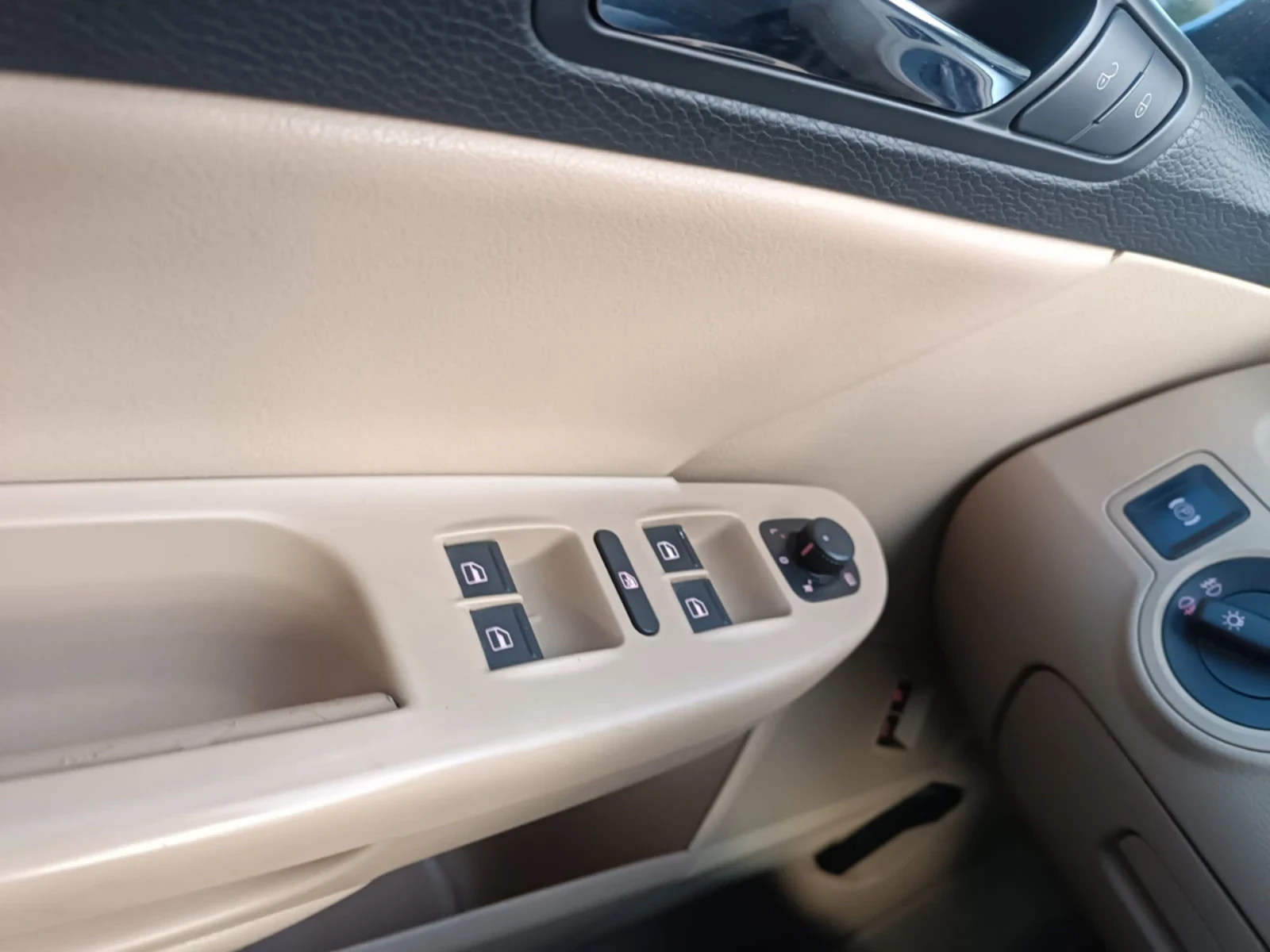 VW Passat | Mobile.bg   11