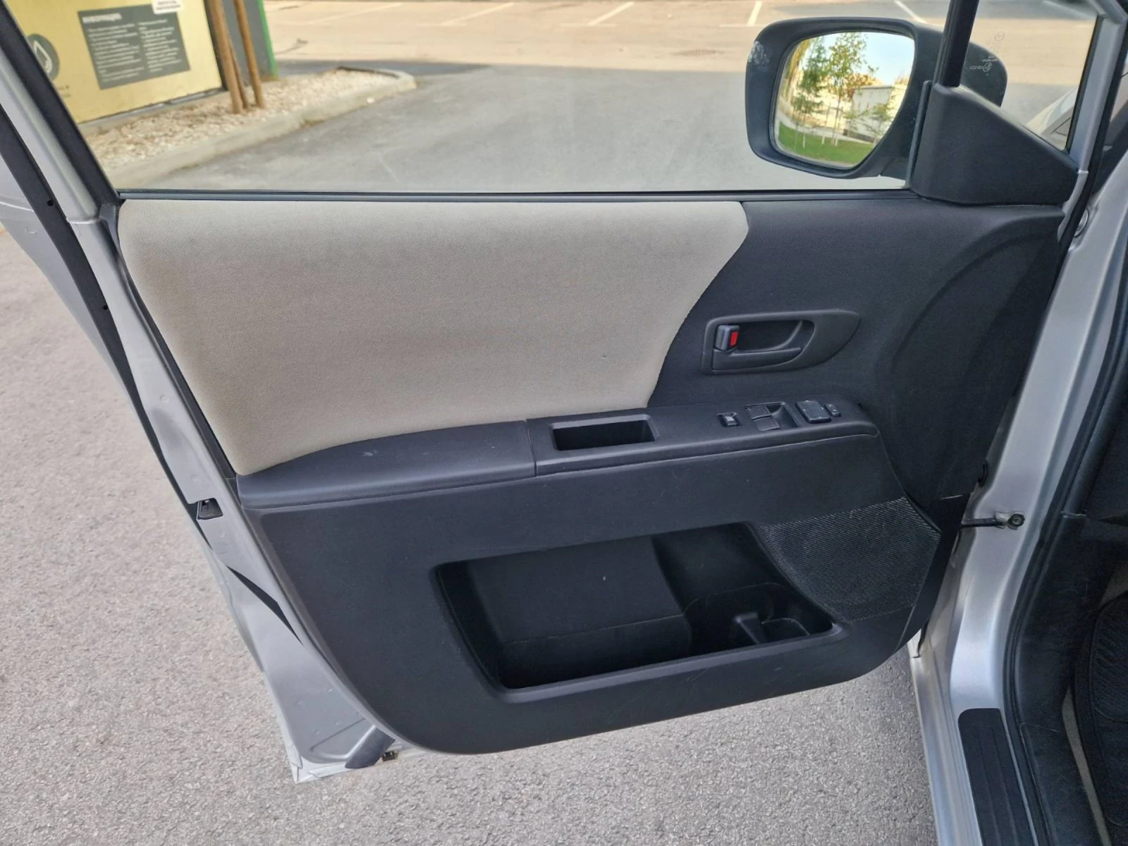 Mazda 5 1.8 / 116 к.с. - изображение 8