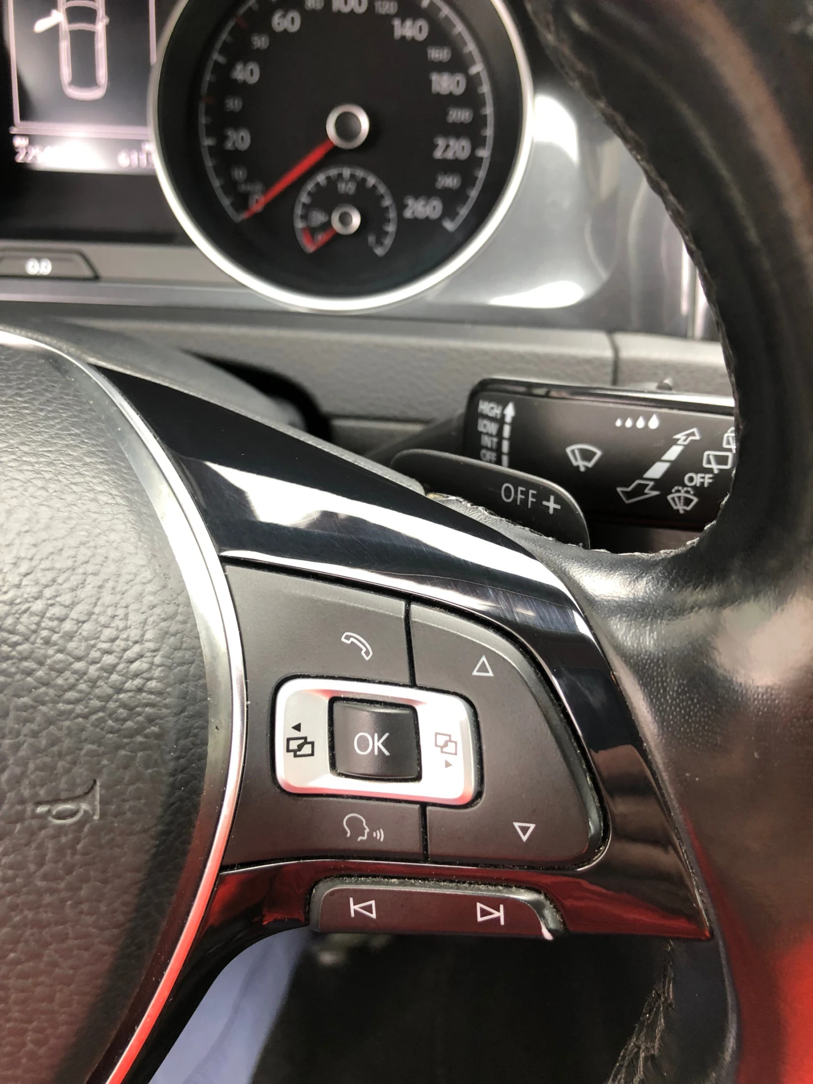 VW Golf Estate 7 1, 6 tdi 116 kc 2018 г. - изображение 9