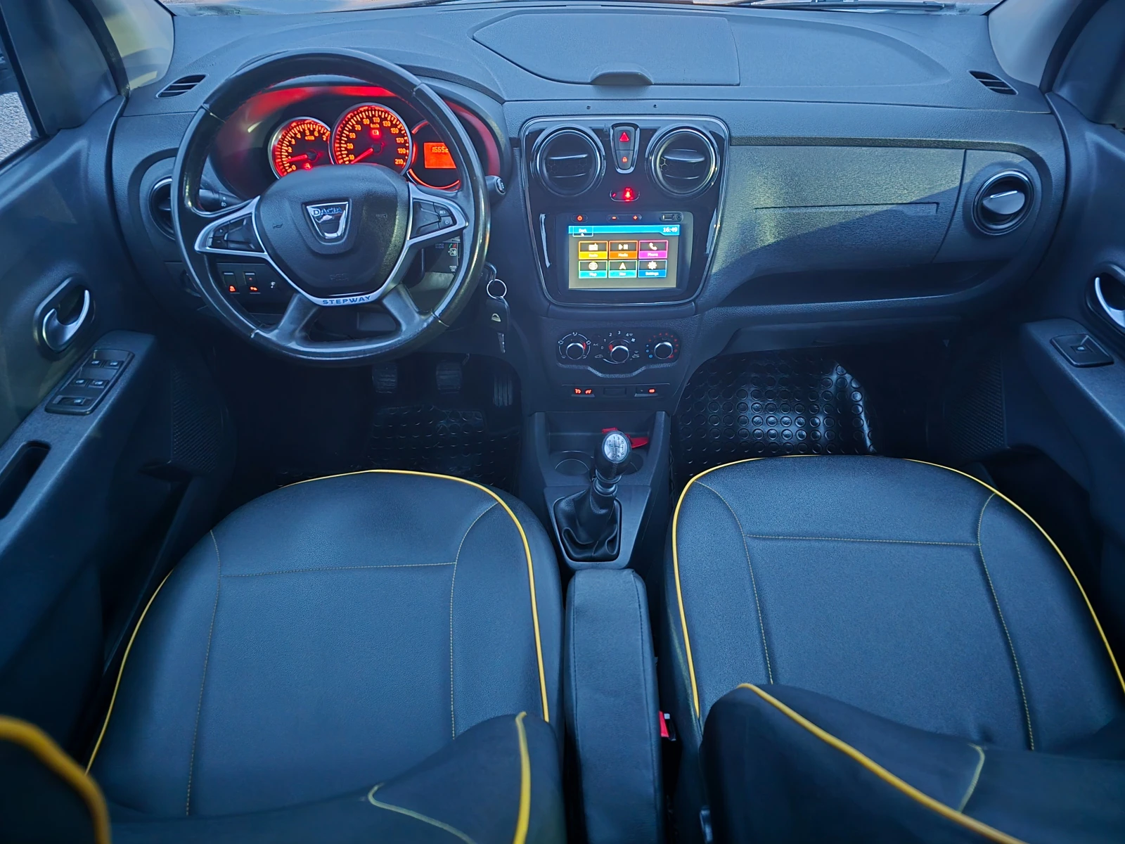 Dacia Lodgy 1.5DCI-ЕВРО 6В-7 МЕСТА-КОЖА-НАВИГАЦИЯ - изображение 10