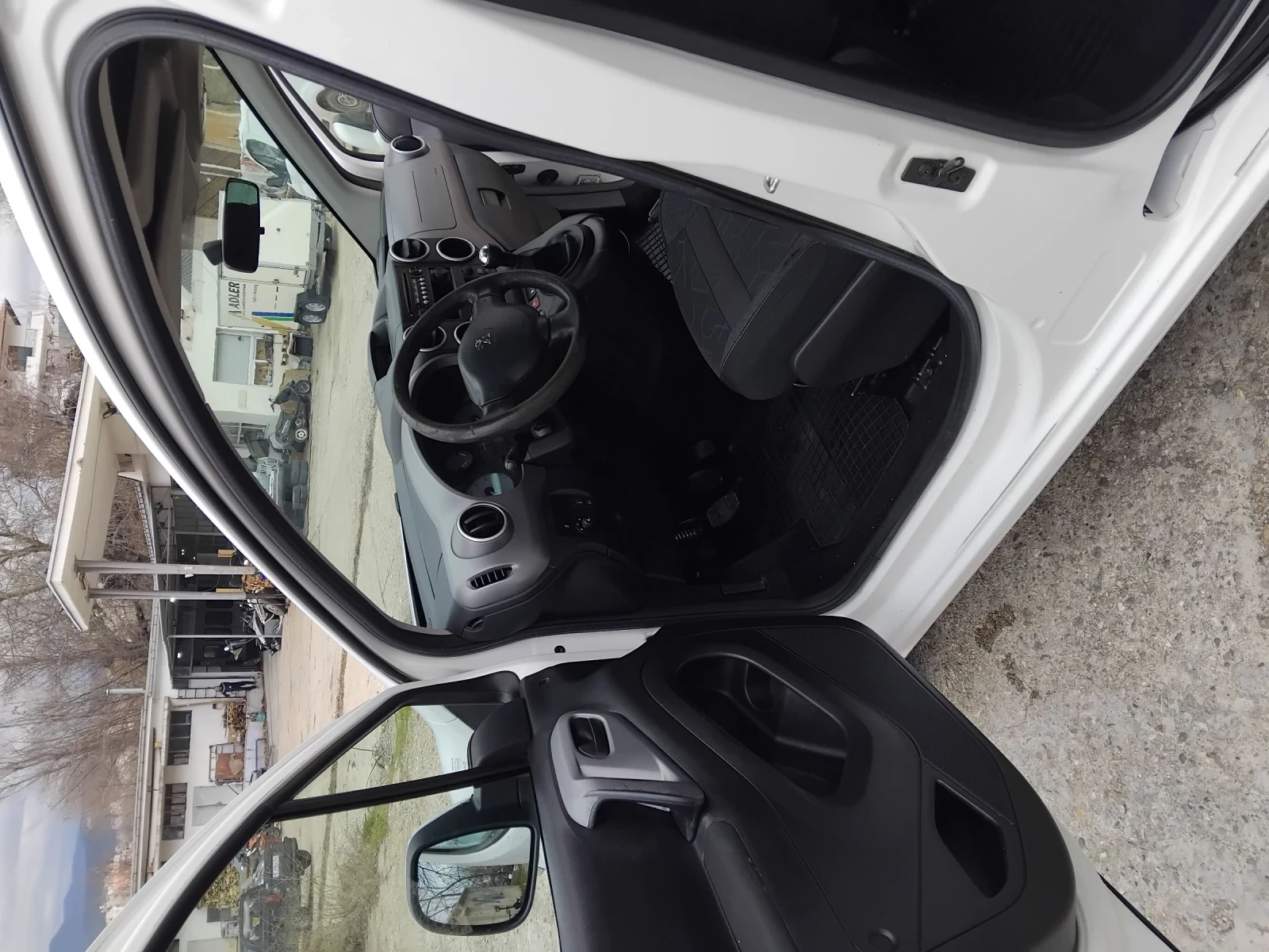 Peugeot Partner 1.6 hdi | Mobile.bg � ����������� 13