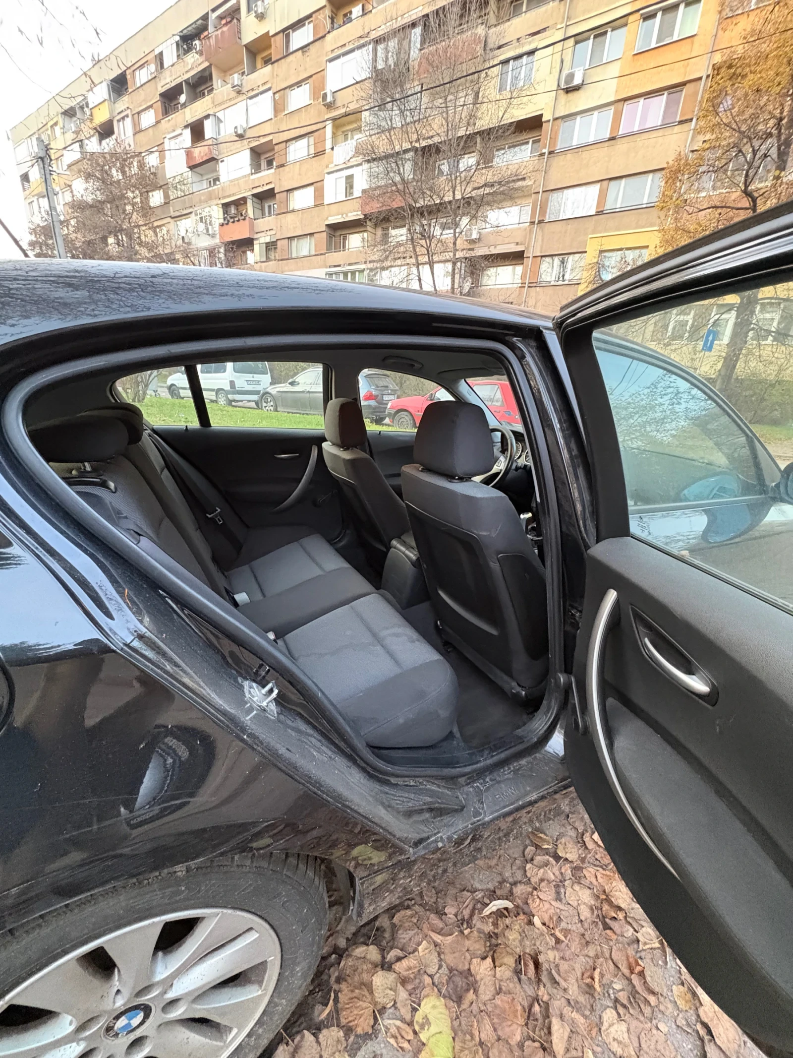 BMW 118  - изображение 9